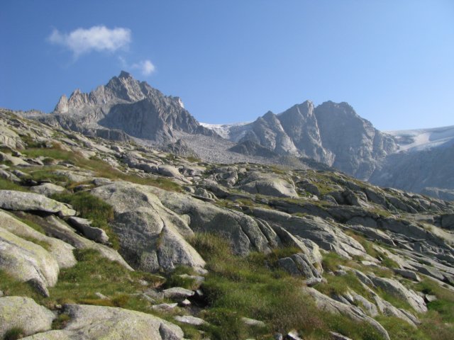 trekkingadamello150.jpg